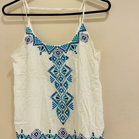 White cotton embroidered top - Picture 5 of 6